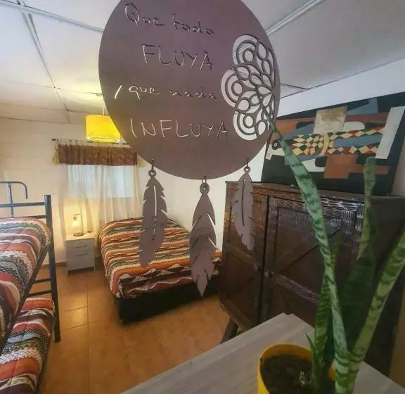 Hostel Morada Roots