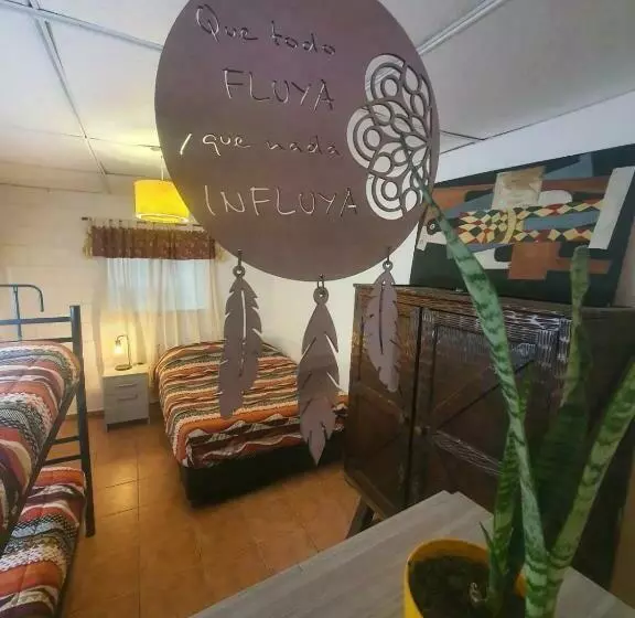 Hostel Morada Roots