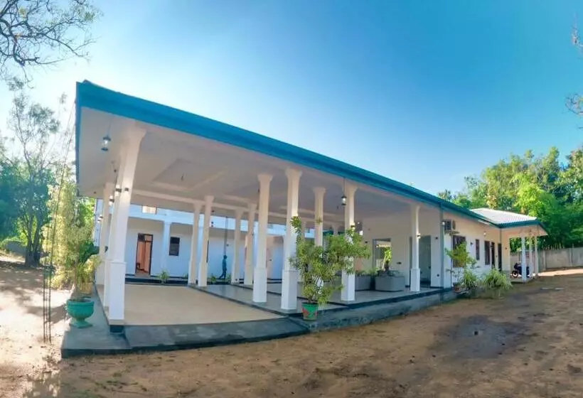 هتل Anaulundawa