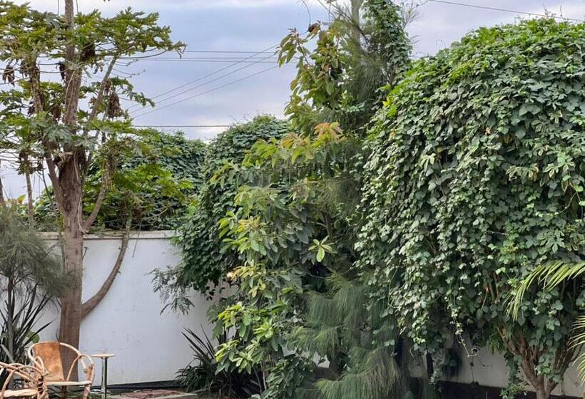 Отель Arushawest