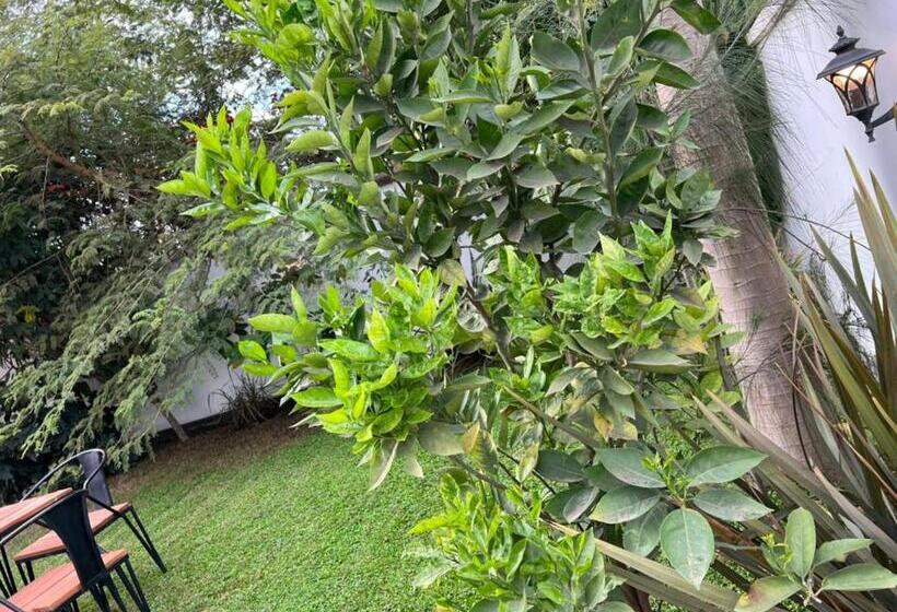 Отель Arushawest