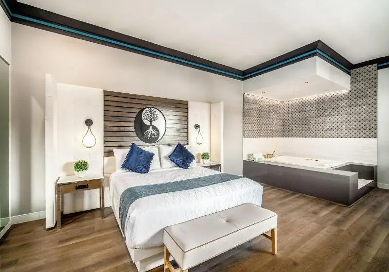 ホテル Aspire Inn Studios & Spas