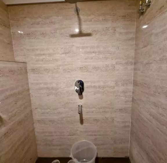 Hotelli Hk Grand Inn