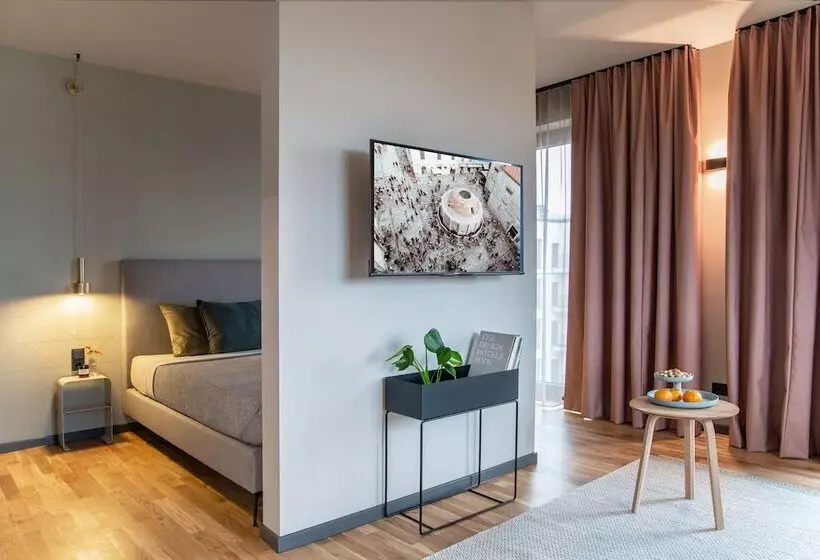 Hotelli Ipartment Berlin Airport