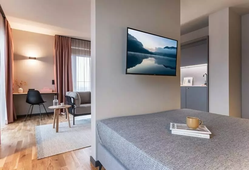 Hotelli Ipartment Berlin Airport