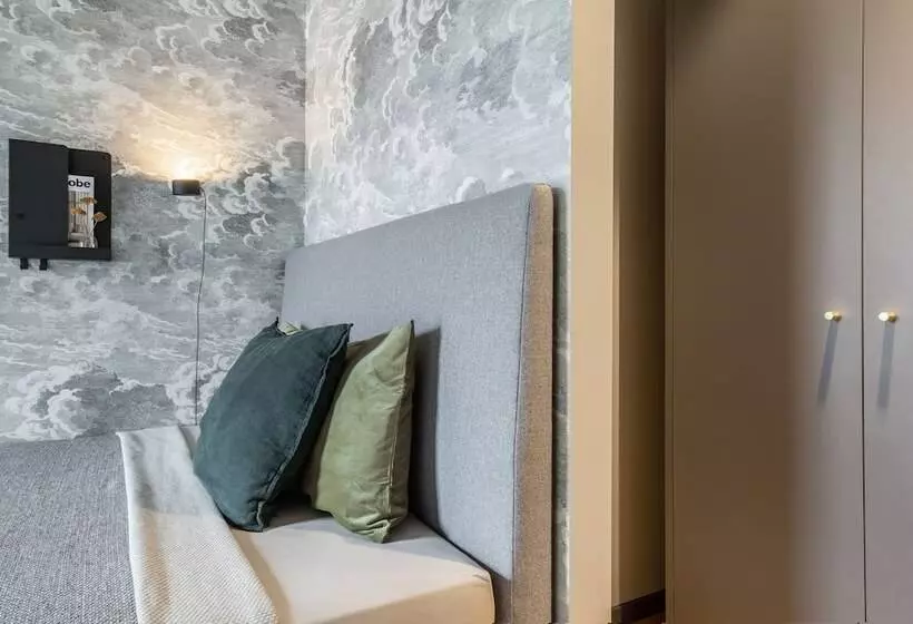 Hotelli Ipartment Berlin Airport