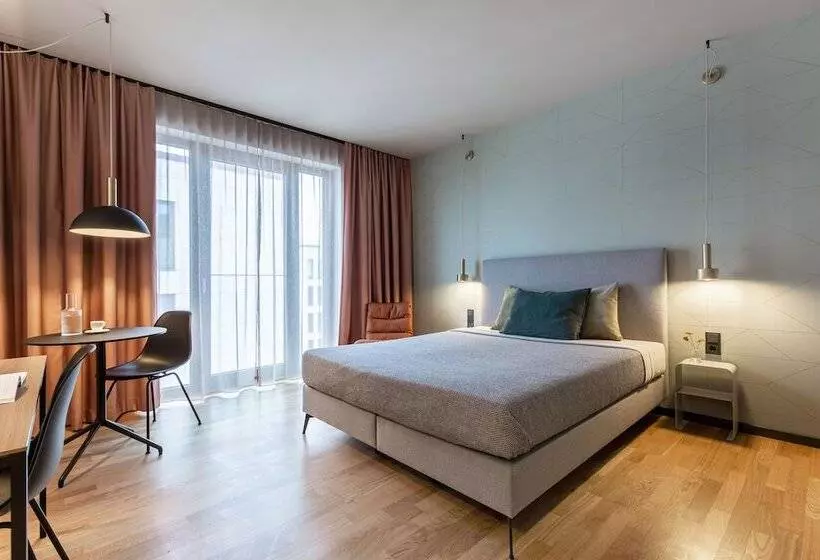 Hotelli Ipartment Berlin Airport