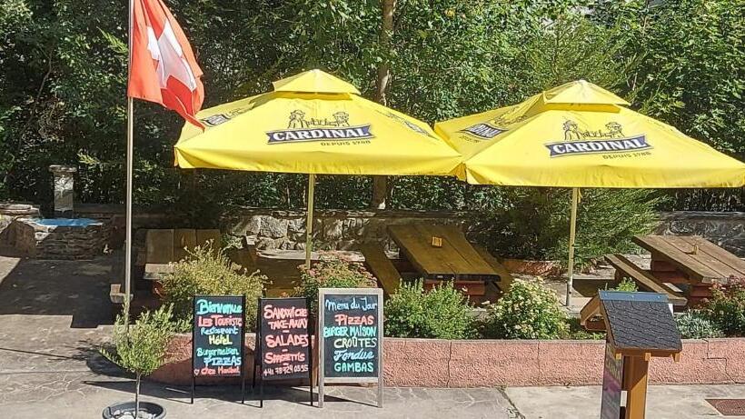 فندق Les Touristes