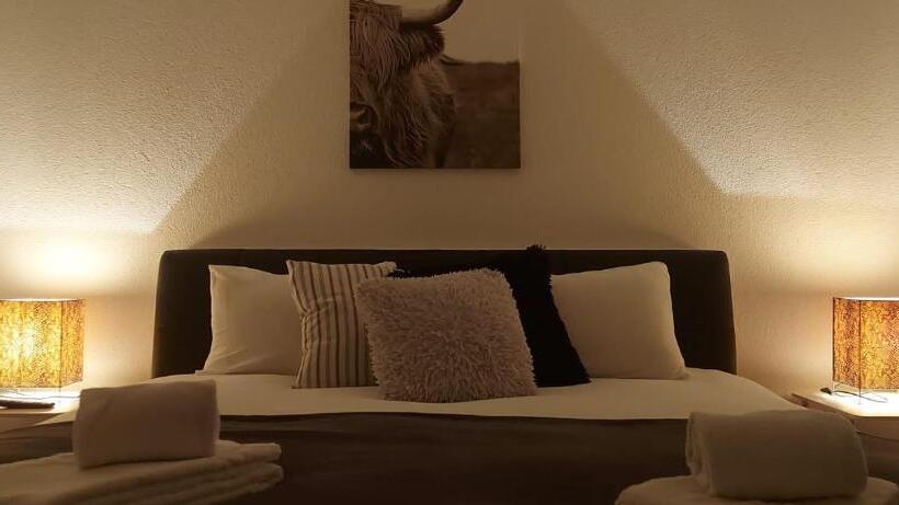 فندق Les Touristes