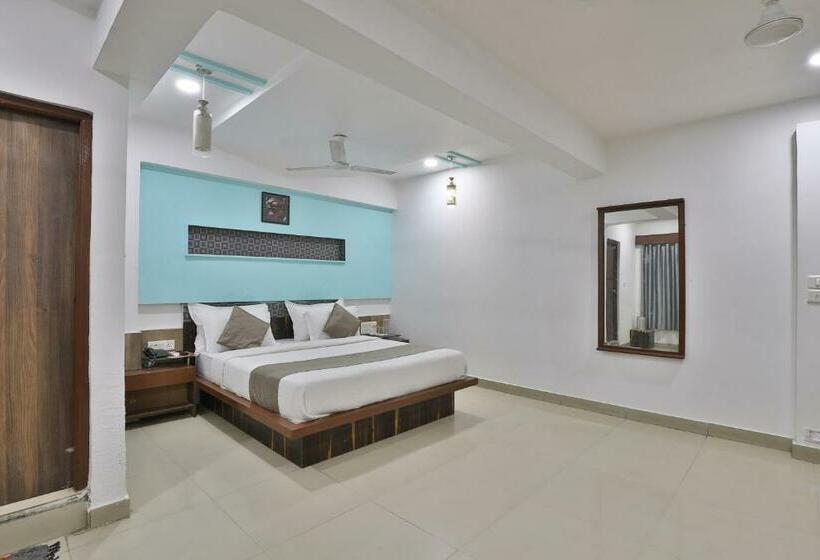 בית מלון כפרי Mukund Palace