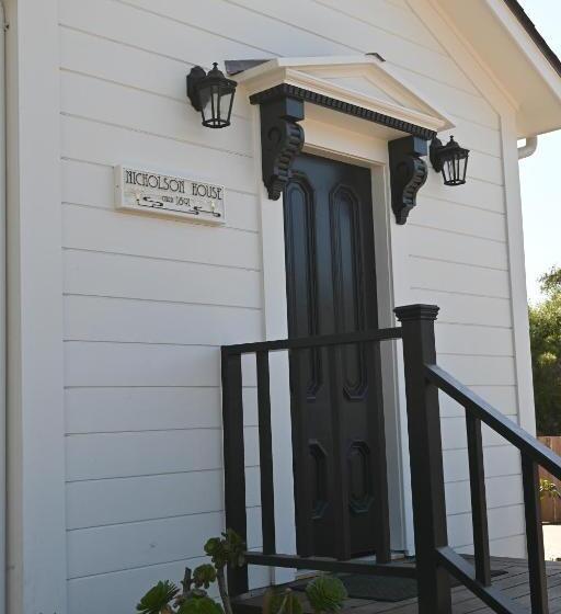 ホテル Nicholson House At Beaujolais