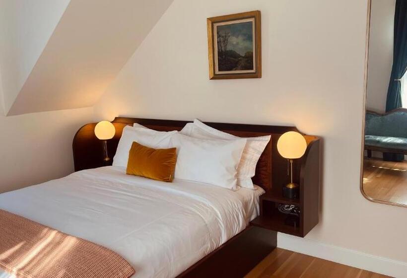 ホテル Nicholson House At Beaujolais