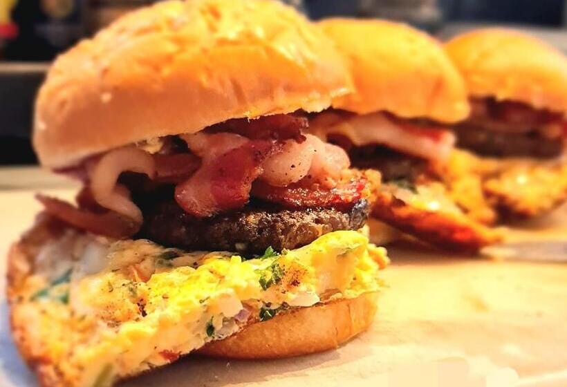 בית מלון כפרי Roselin Villa By L2g