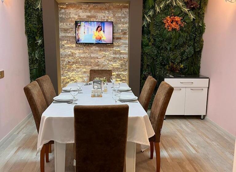 هتل Sheki Hilal Boutigue