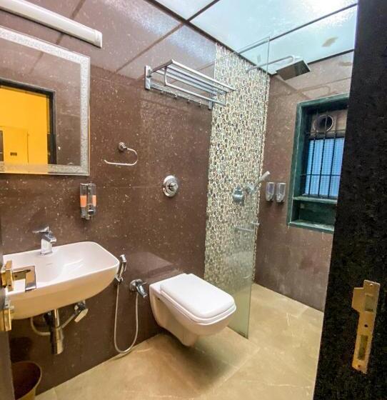 Отель Shubham Inn