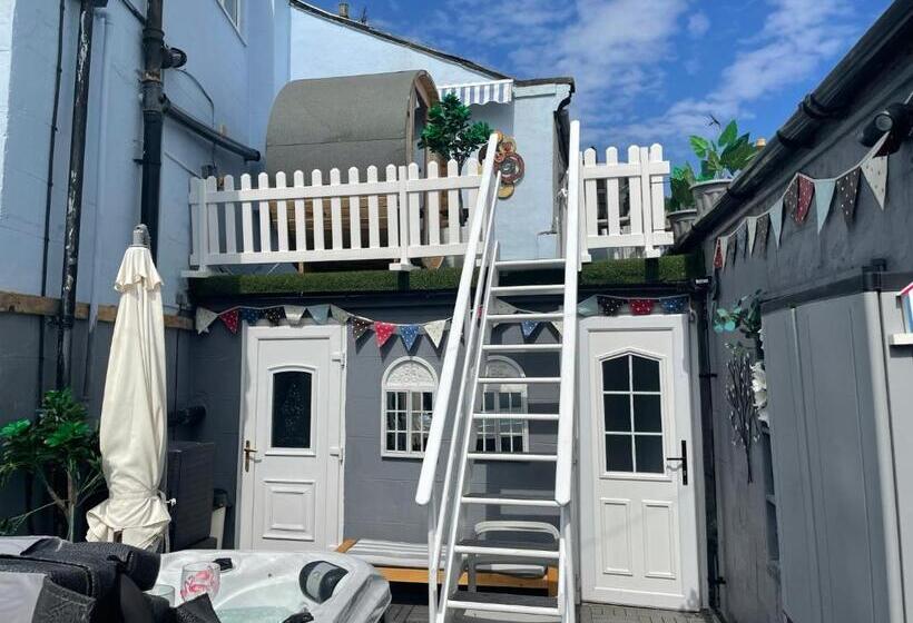 펜션 Coastal Joy   Room 4