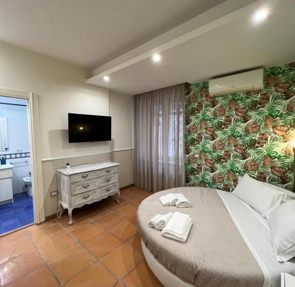 پانسیون Posillilux