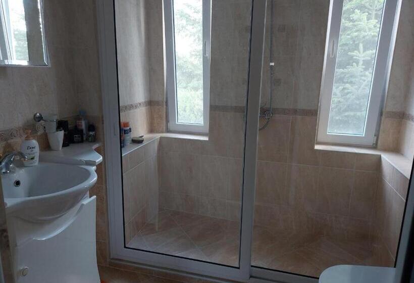 פנסיון Villa Tia Maria