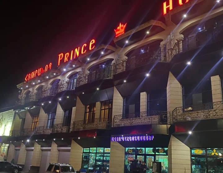 Prince Hotel Kapan