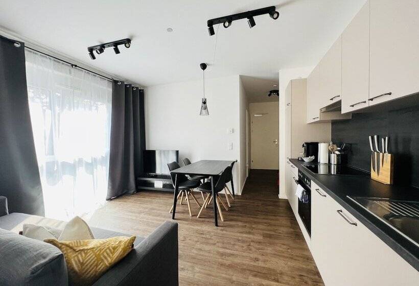 Apstay Eggenberg I Self Check In I Parking Option