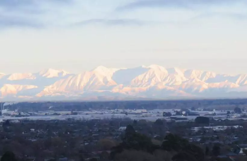تختخواب و صبحانه 340 Deg Alps & Sea