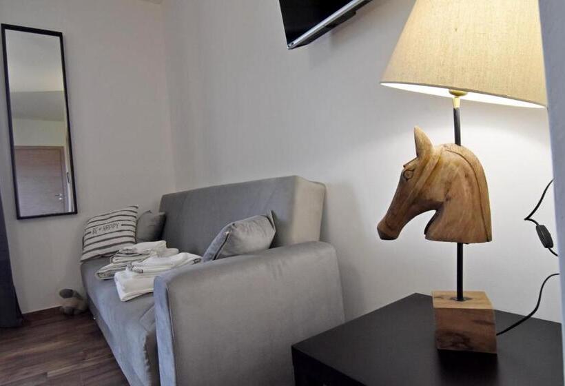 住宿加早餐  Favetto Family Ranch