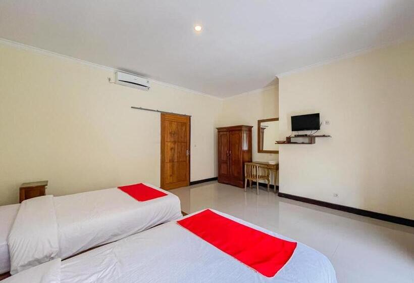 Bed and Breakfast Reddoorz Near Pantai Selong Belanak