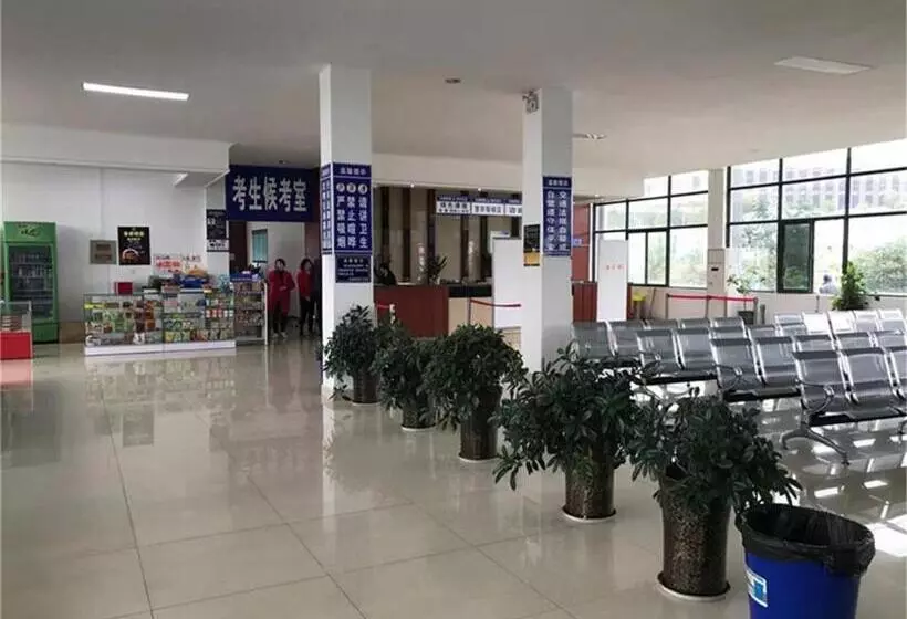 ホテル 7days Premium Mianyang Donghu Park Branch