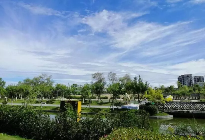 ホテル 7days Premium Mianyang Donghu Park Branch