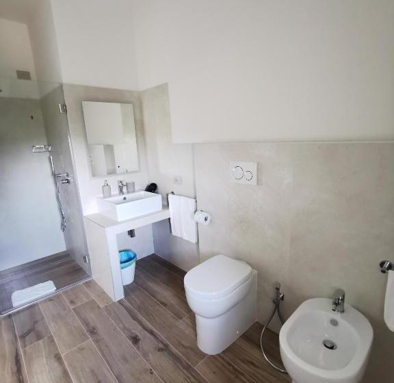 Szálloda Agriturismo E Acetaia La Vedetta