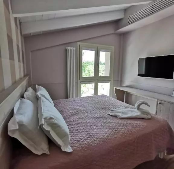 ホテル Agriturismo E Acetaia La Vedetta
