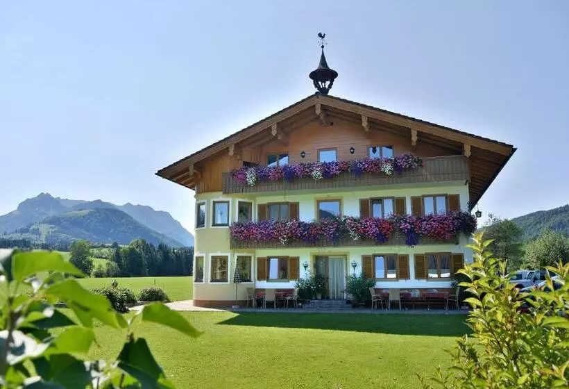 ホテル Bio Bauernhof Bachangerhof