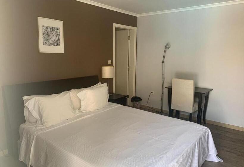 هتل Casas De Luanda Gh Miramar