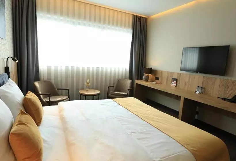 ホテル Le 830 Namur