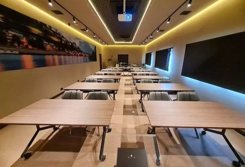 ホテル Le 830 Namur