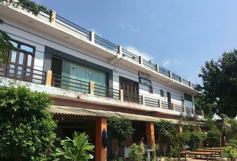 Hotel Oyo Home 83298 Master