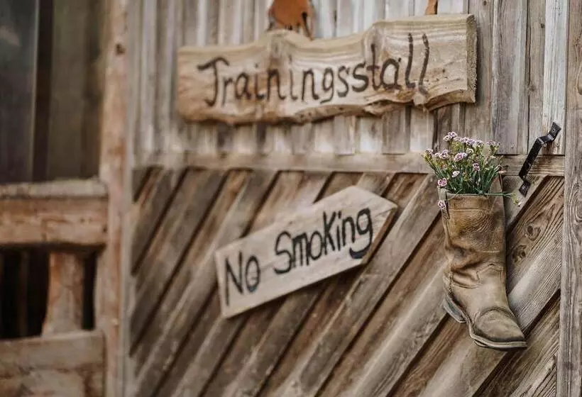 Landhotel Zum Matthiasl