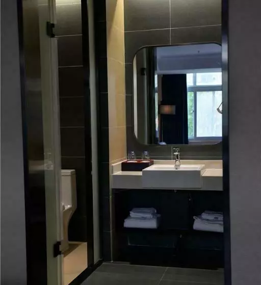 Lano Hotel Jiangsu Xuzhou Xinqi Xuhailu Bus Station