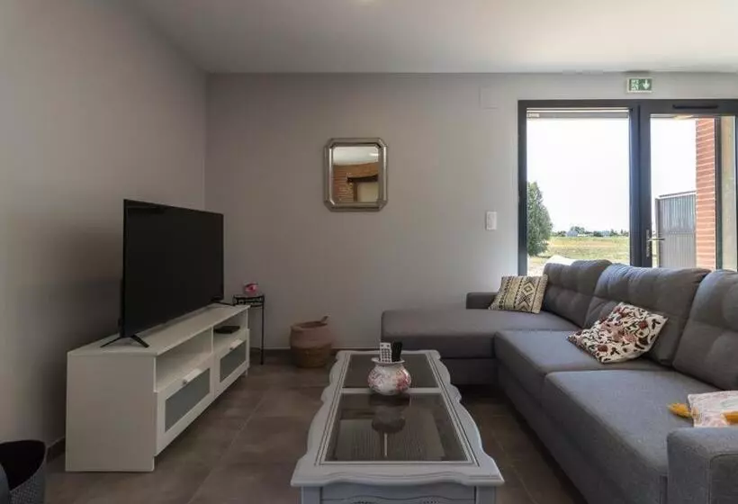 Majatalo Domaine Le Caprougeat