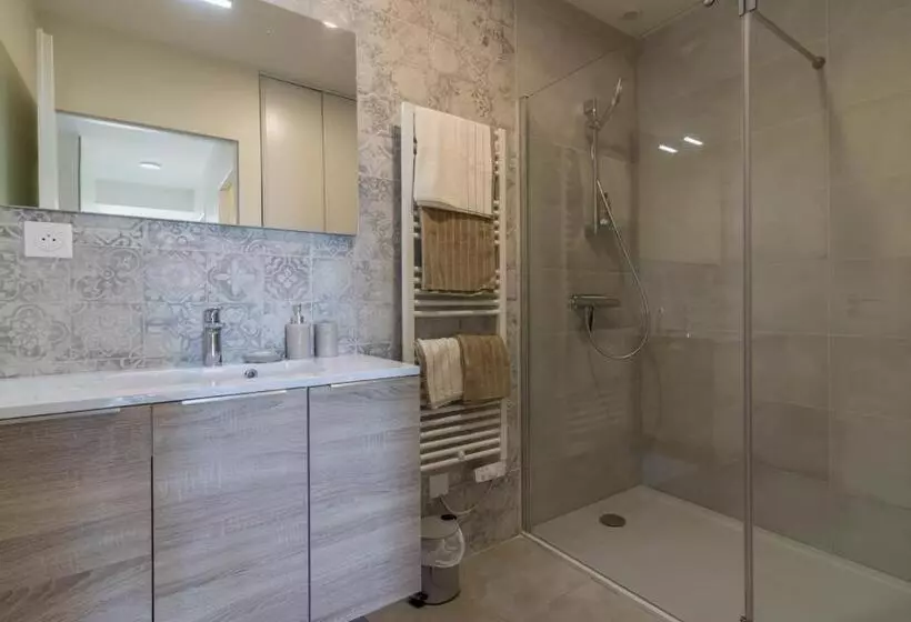 Majatalo Domaine Le Caprougeat