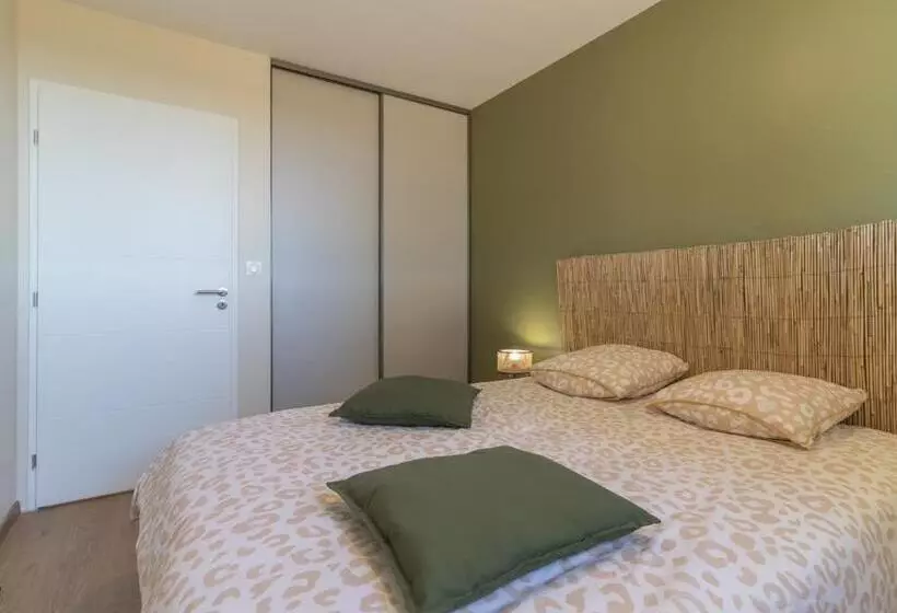 Majatalo Domaine Le Caprougeat