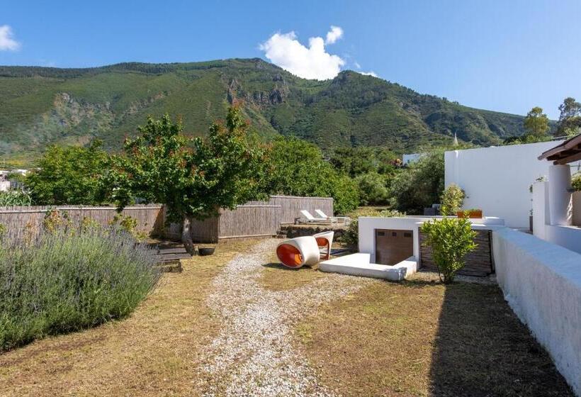 Pensjonat Vico San Lorenzo Camere A Salina