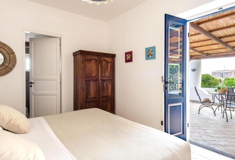 Pensjonat Vico San Lorenzo Camere A Salina