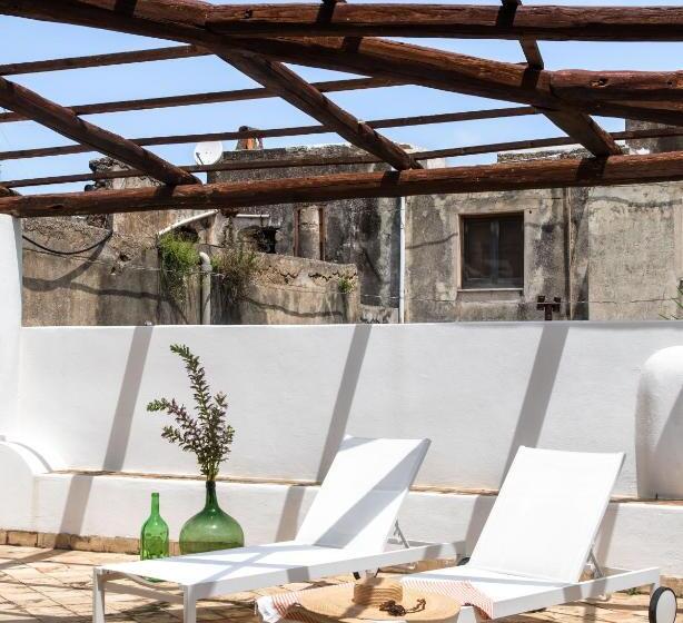 Pensjonat Vico San Lorenzo Camere A Salina