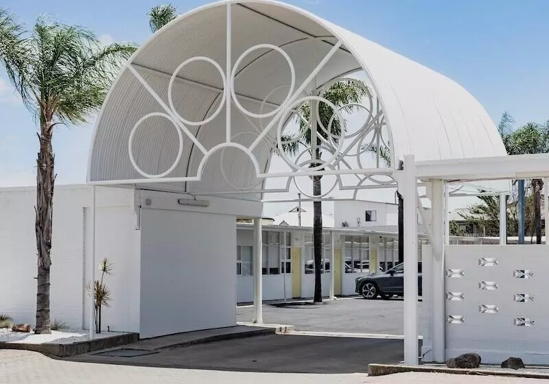 Port Broughton Hotel And Sunnyside Motel