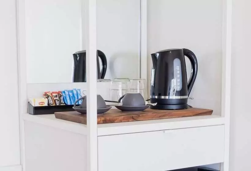 Port Broughton Hotel And Sunnyside Motel