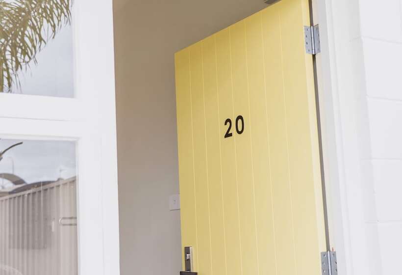 Port Broughton Hotel And Sunnyside Motel