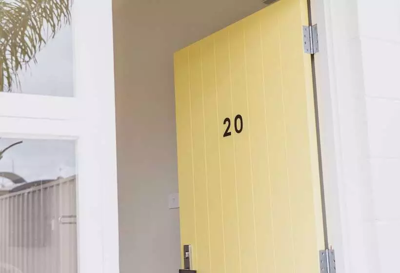 Port Broughton Hotel And Sunnyside Motel