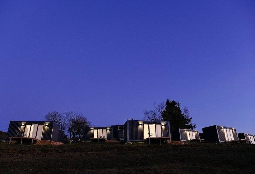 Ursa Mica Glamping Resort