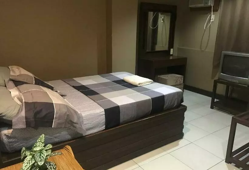 ユースホステル Cozy Inn Iligan